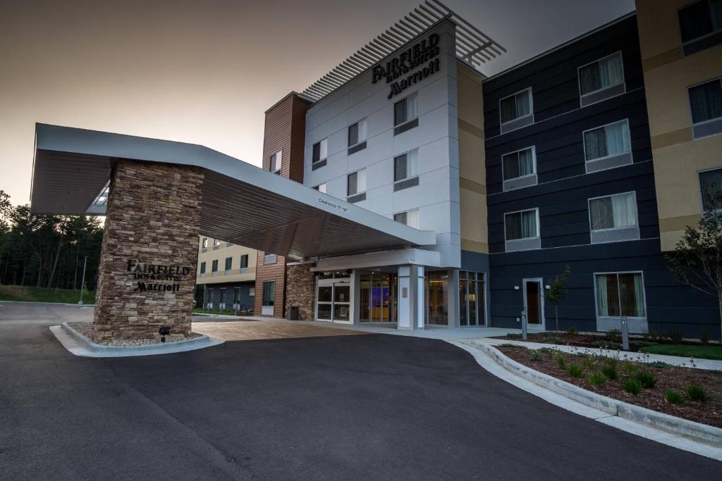 a rendering of a hotel with a building at Fairfield Inn & Suites by Marriott Wisconsin Dells in Wisconsin Dells