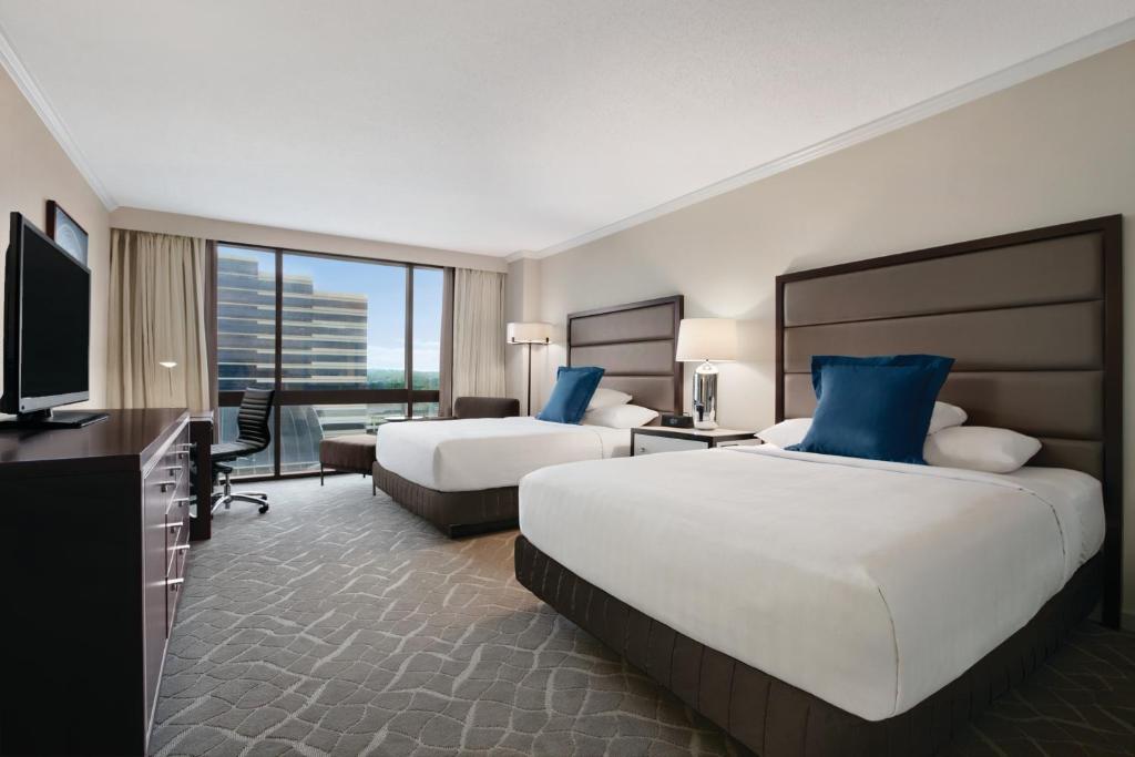 Hyatt Regency Birmingham - The Wynfrey Hotel - 