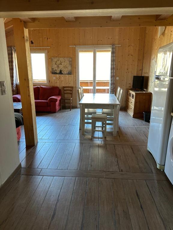 Kuchyň nebo kuchyňský kout v ubytování Augustine Appartement T3 Mezzanine