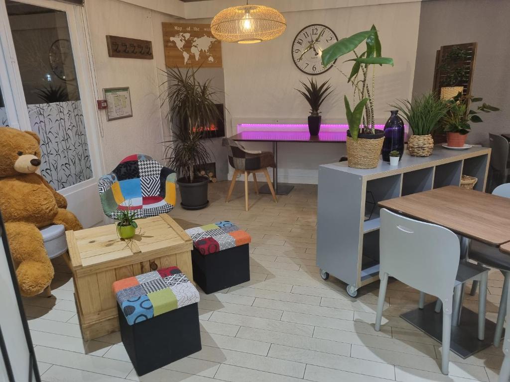 Kyriad Direct Strasbourg Ouest - Zénith - Resim 23