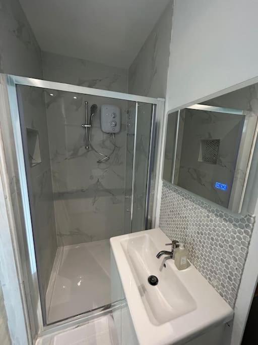 Fotografie z fotogalerie ubytování Guest Suite in Glenageary v destinaci Dublin