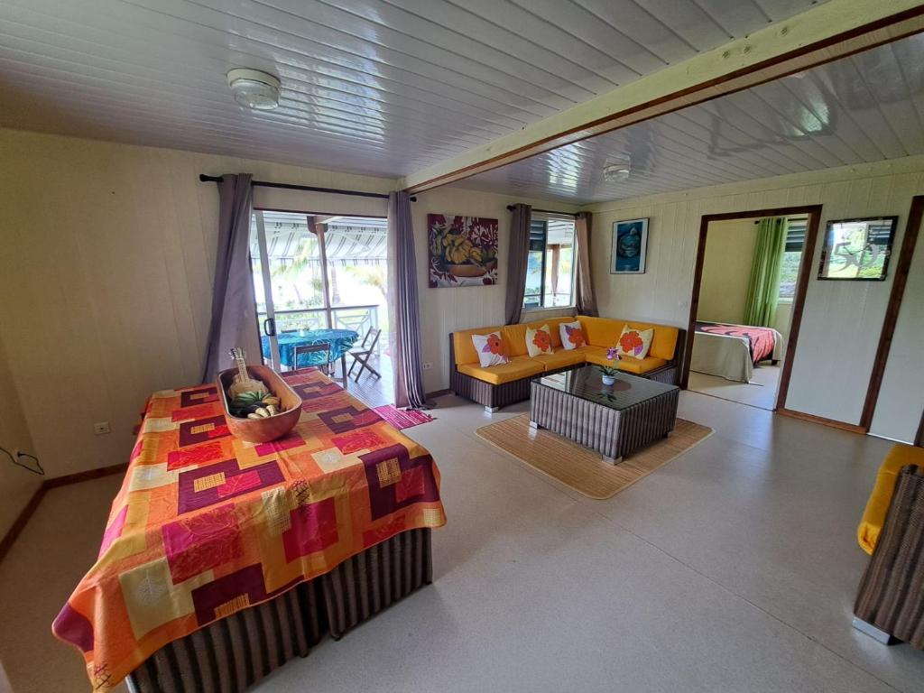 Fare Mama Rota - au bord de l'océan - photo 2 - Raiatea, Polynésie