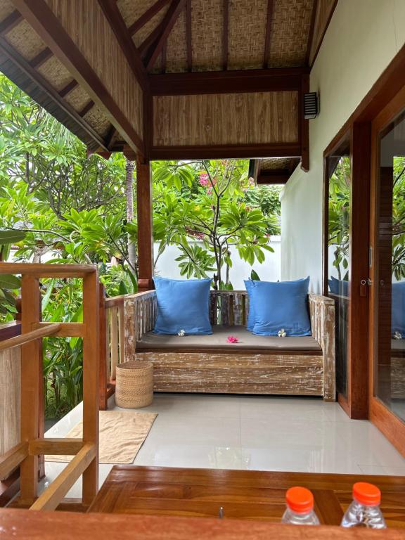 Zahrada ubytování Unzipp Bungalows Gili Air
