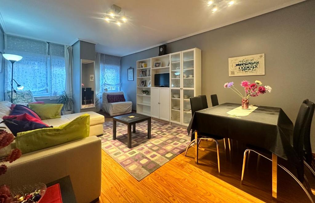 Photo de la galerie de l'établissement Apartamento Cervantes 601, à Santander