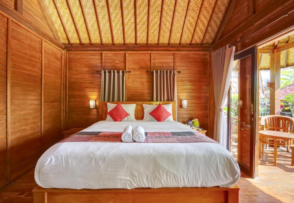 SS Pangket Bungalow - Deluxe Double Room