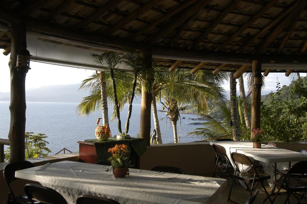 Pousada Singuitta - Ilhabela  Pousada Singuitta - Ilhabela