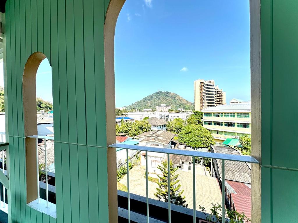 Alleyhill Phuket - Private & Cozy Boutique photo