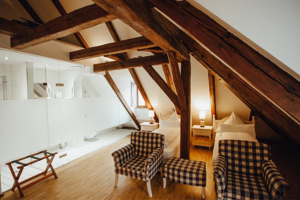 Postel nebo postele na pokoji v ubytování Hotel "Alter Pfarrhof"