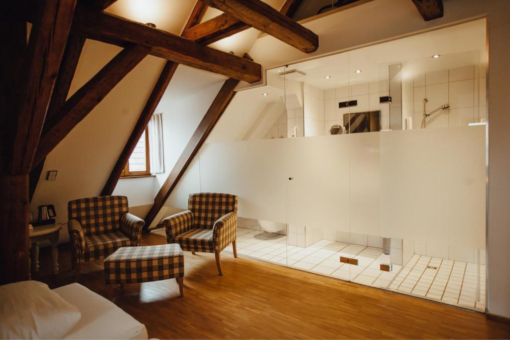 Posezení v ubytování Hotel "Alter Pfarrhof"