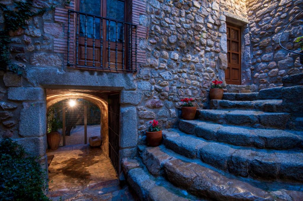 Fotografie z fotogalerie ubytování Hostal Can Xicu v destinaci Capmany