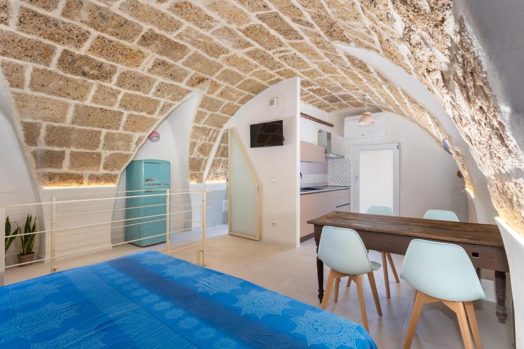 TV a/nebo společenská místnost v ubytování Carlotta Apartment