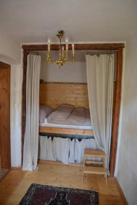 Postel nebo postele na pokoji v ubytování Vejminek Hynčina