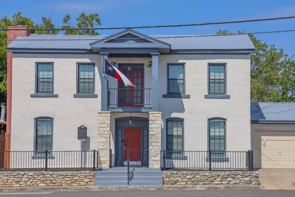 The Clink On The Creek DT Belton Pet Friendly, Belton (updated