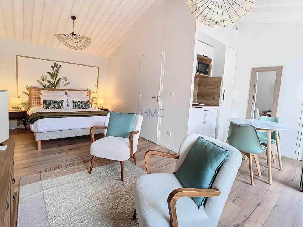 La Tranquillité - Chambre Double Avec Terrasse