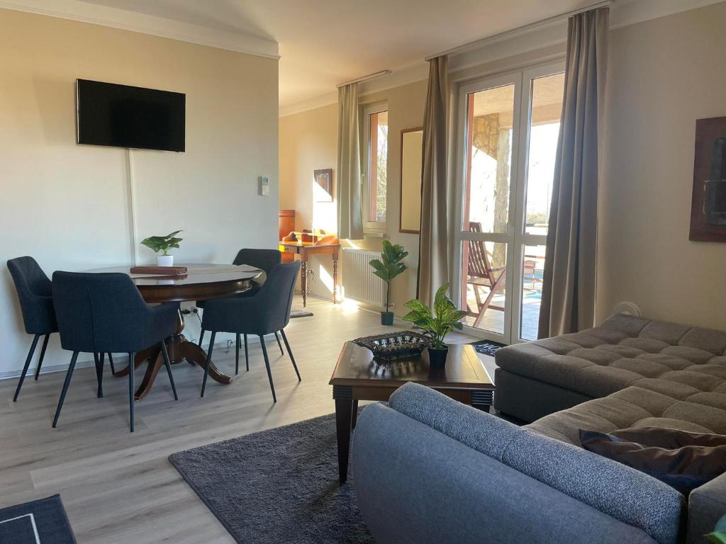Európa Birdland Apartman 9740 Bük, Golf út kép - 1