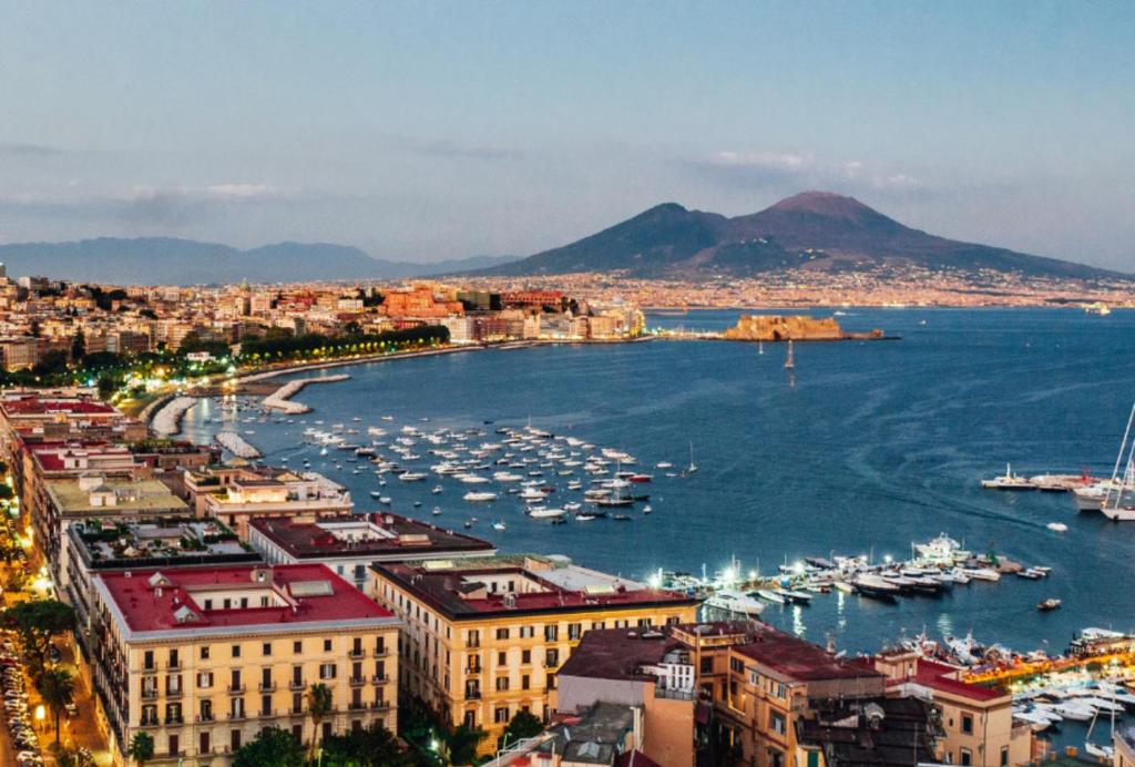 Napoli House, Naples (updated prices 2024)