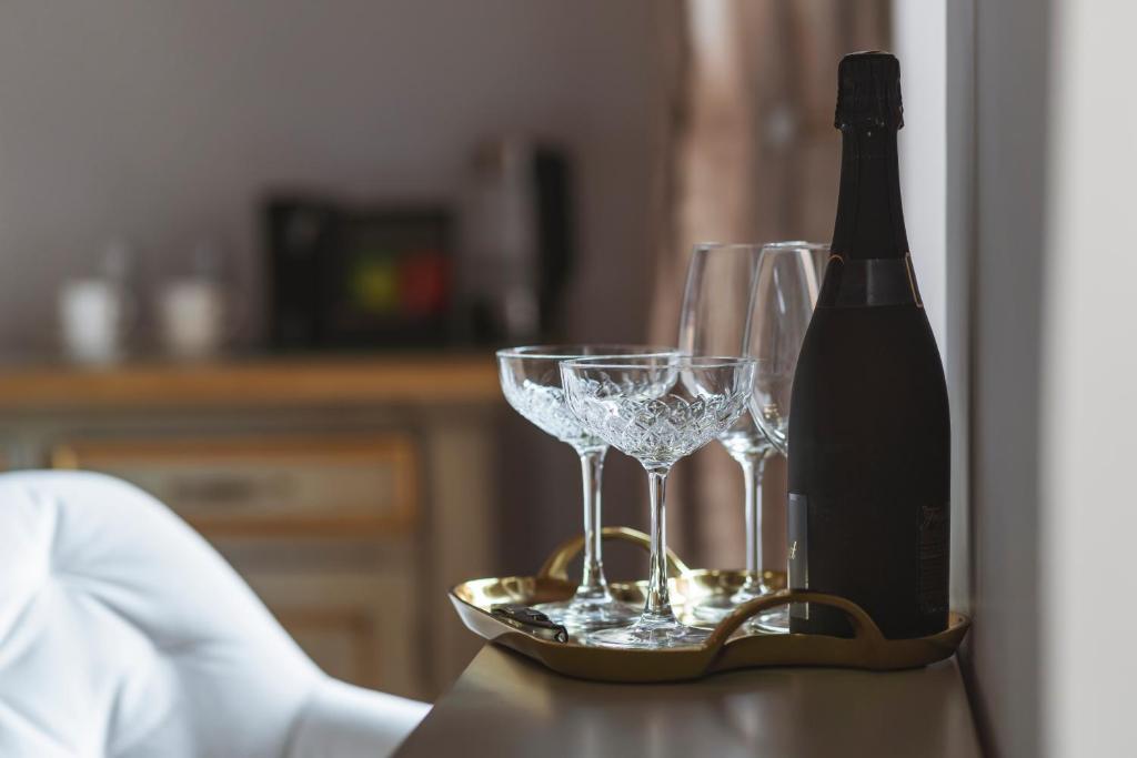 
Two-Bedroom Apartment with City View
