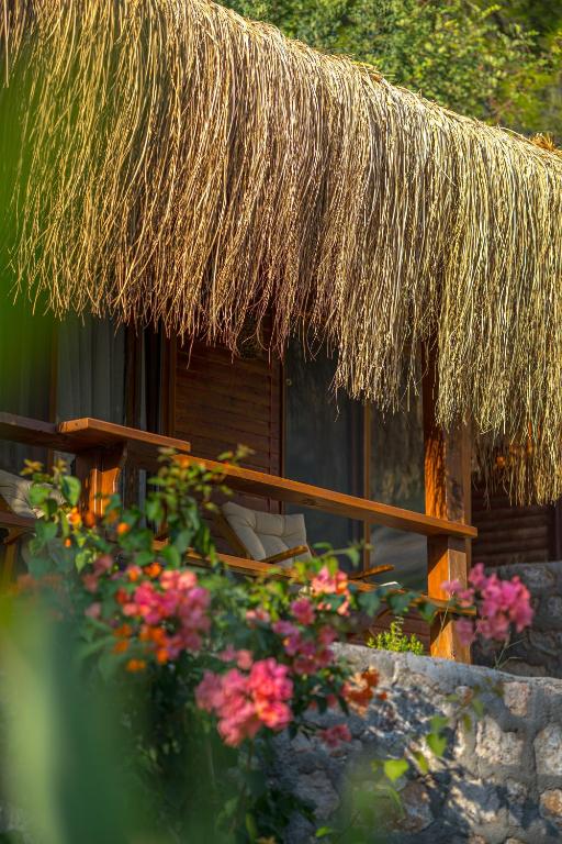 Сад в La Boheme Kabak Adults Only
