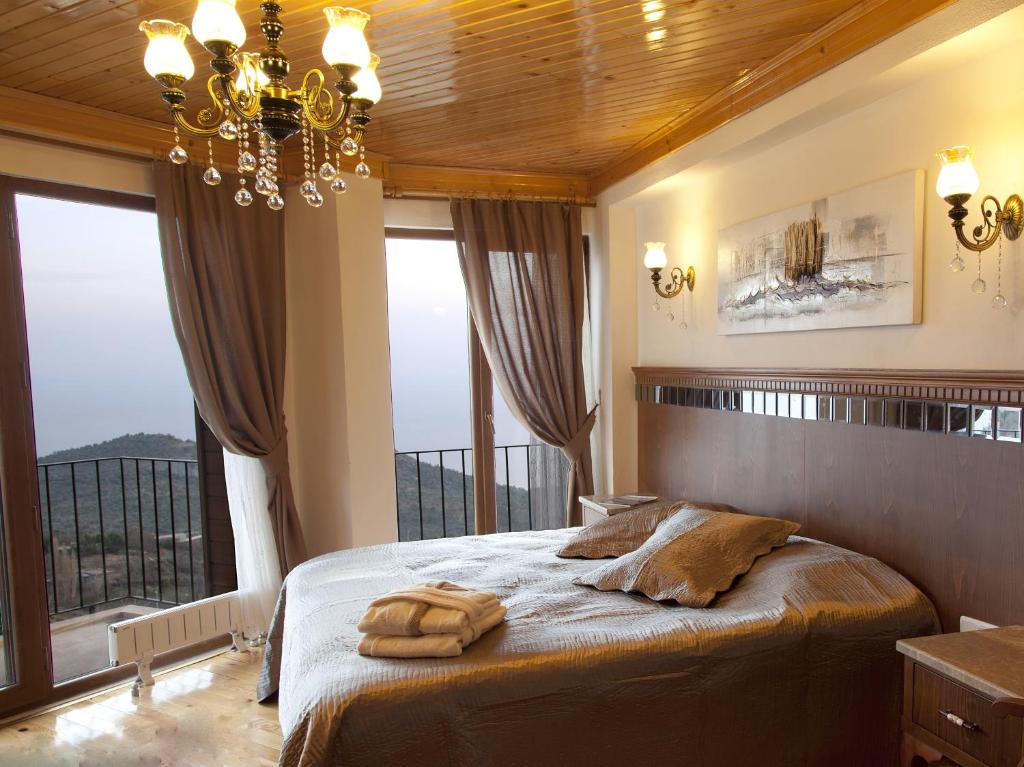 Assos Kayalar Terrace - Deluxe Double Room With Balcony And Sea View