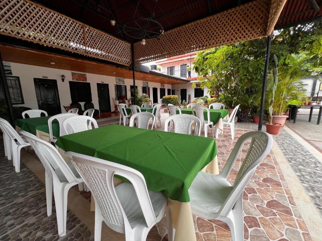 Restaurace v ubytování Hotel Colonial Villavieja