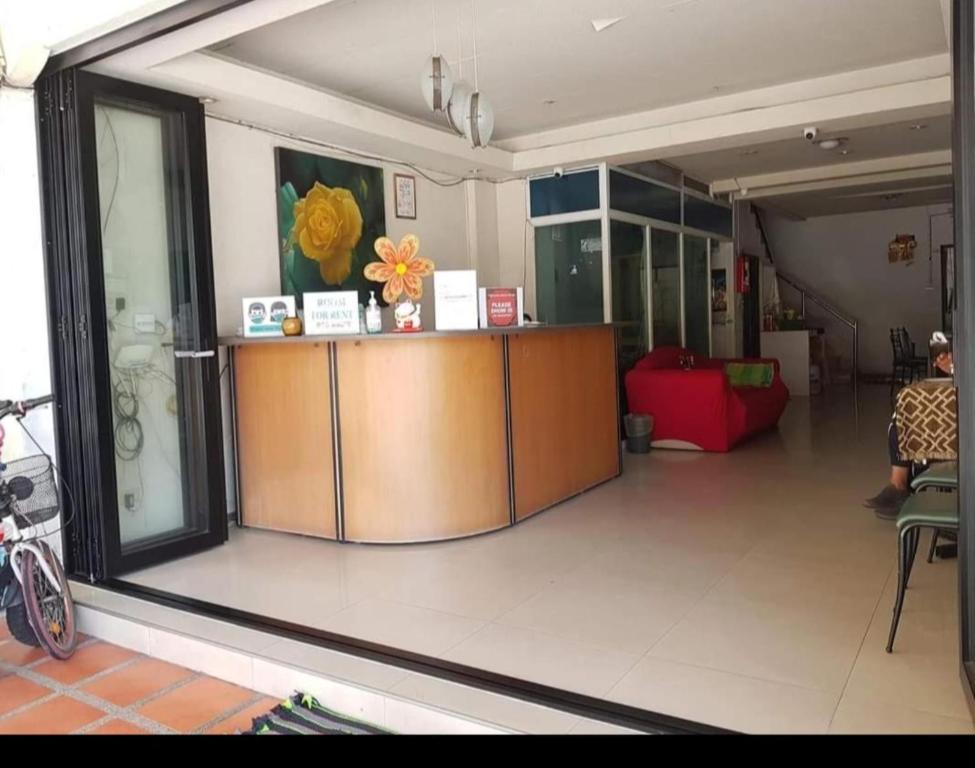 jomtien seaside guesthouse - Resim 1