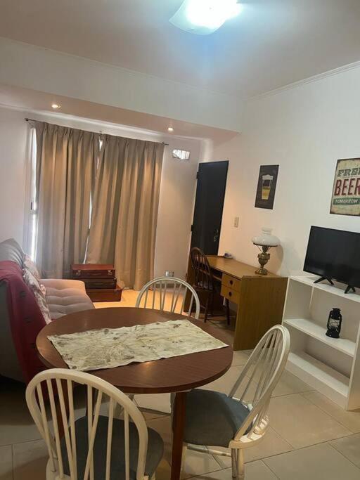 Departamento céntrico en Lobos