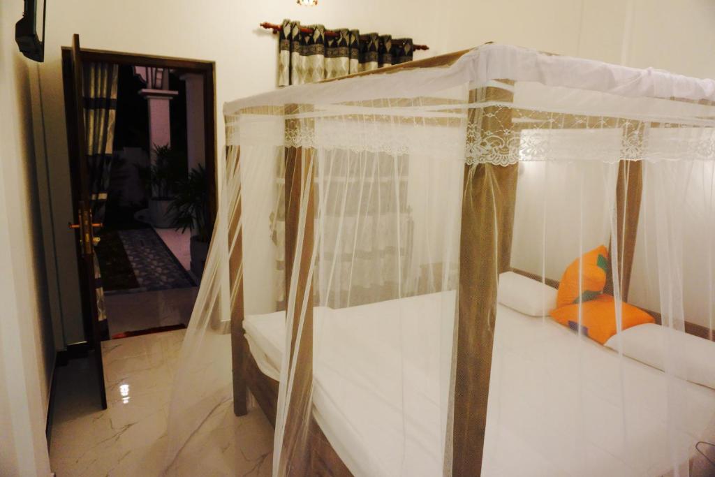 Sunset View Beach Hotel - 11