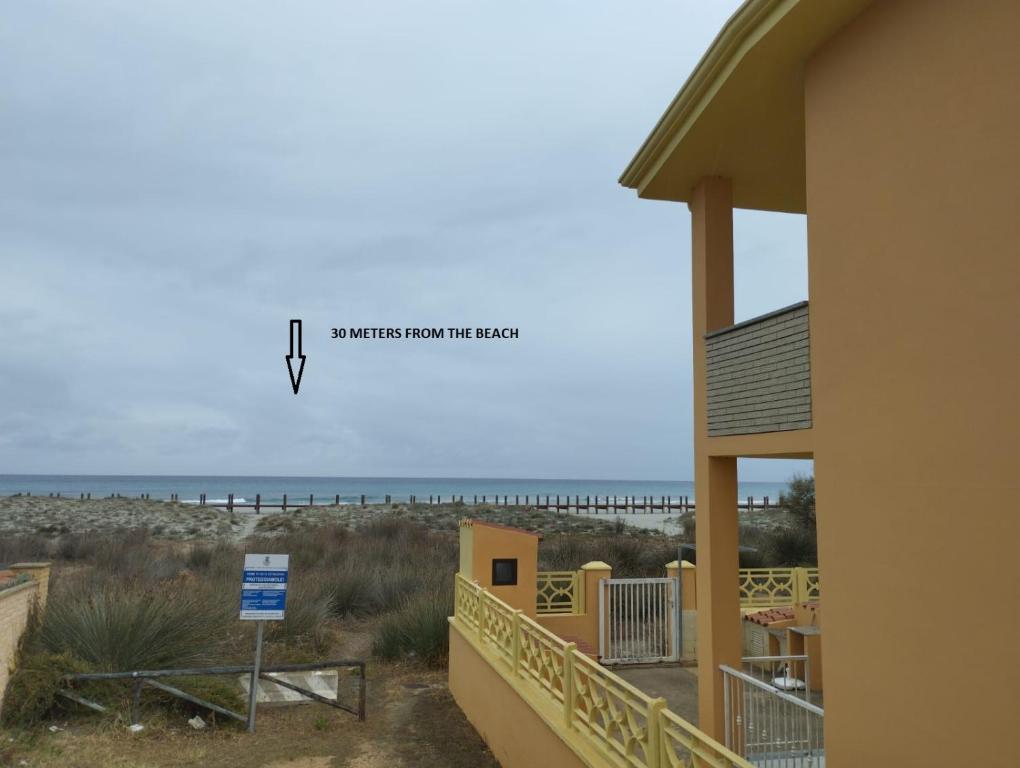 Luna Apartment Fronte Mare, La Caletta (updated prices 2024)