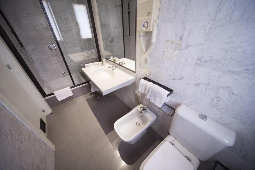 Koupelna v ubytování Hotel Del Riale