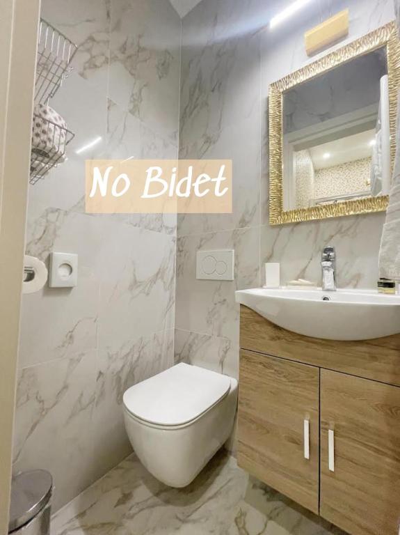 Canal View San Marco Luxury Rooms - 12