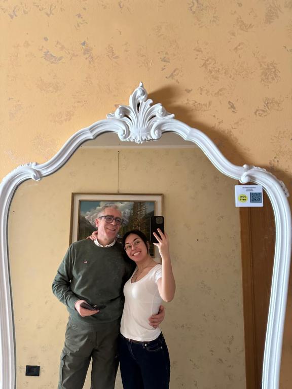 Melannie's Apartment - 12