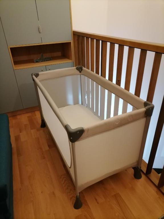 Postel nebo postele na pokoji v ubytování Apartman Lara - Divčigora