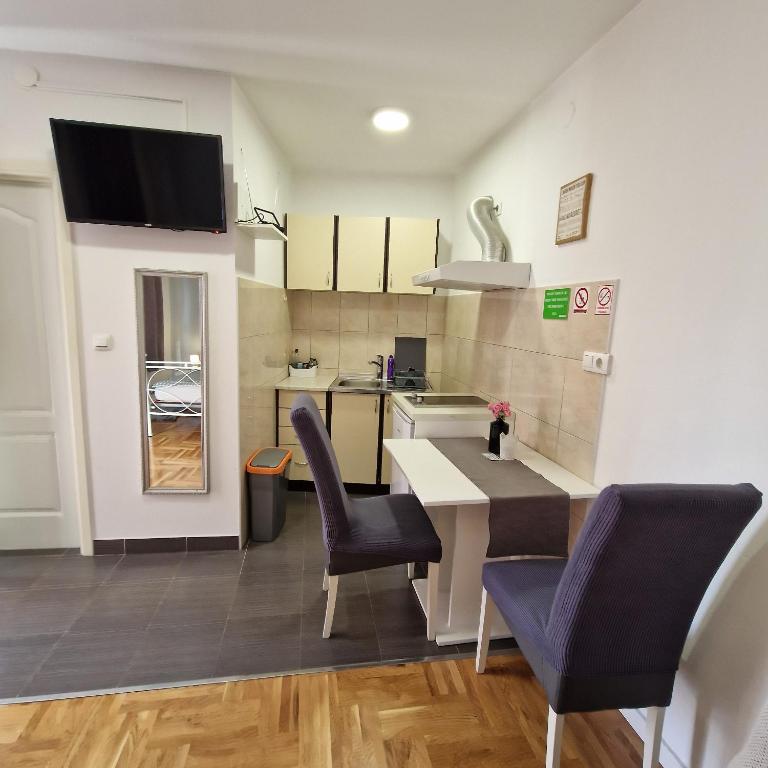 Apartment Mavero-Free Private Parking - 5