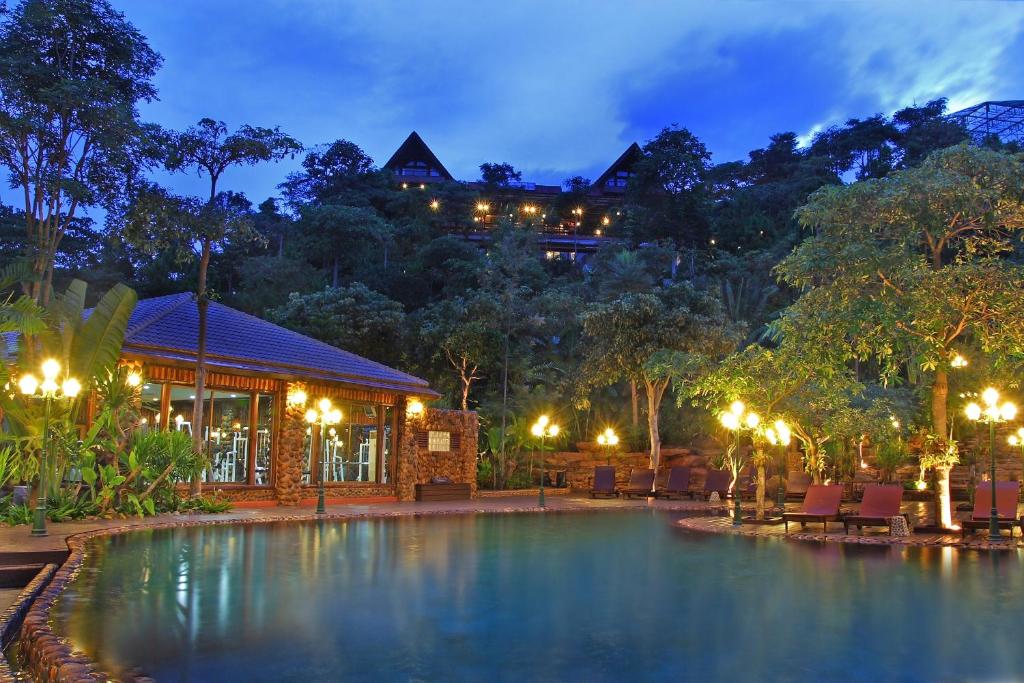 Bazén v ubytování Phu Pha Nam Resort nebo v jeho okolí