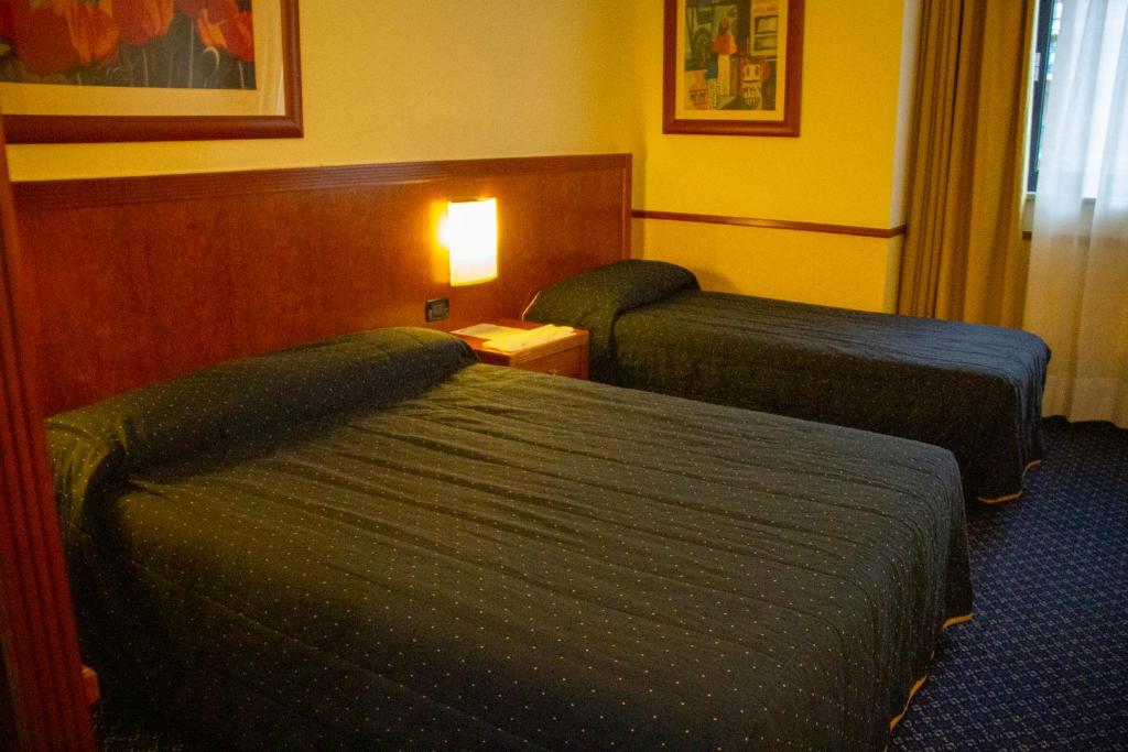 Pacific Hotel Fortino - Small Double Room With Extra Bed