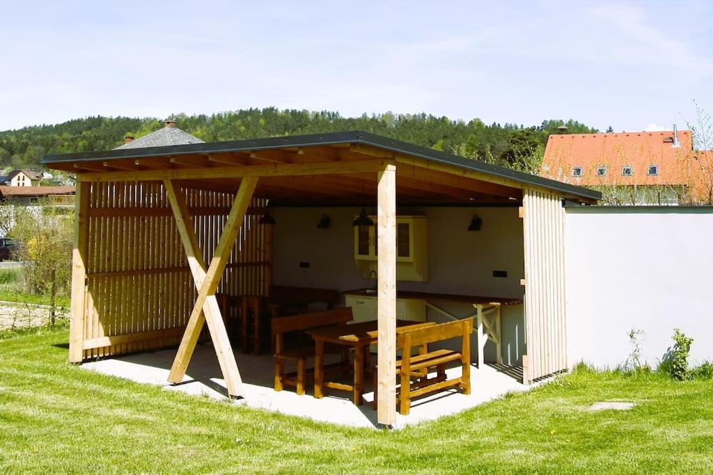 Budova, kde se apartmán nachází