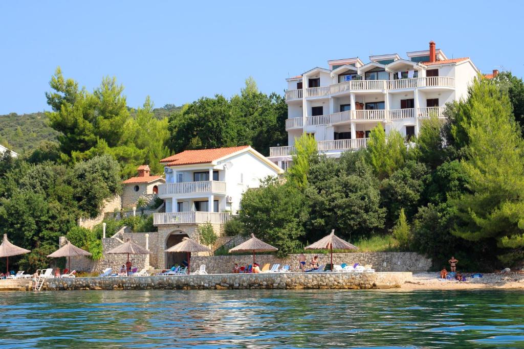 Příroda nedaleko hotelu