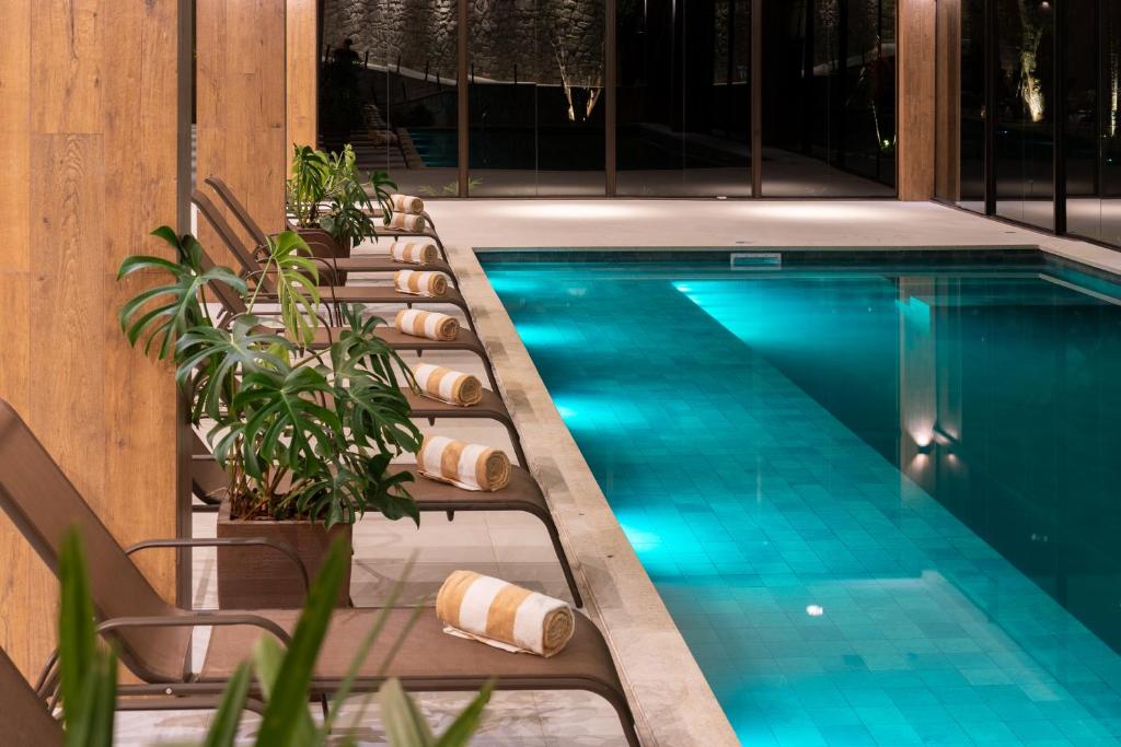 A piscina em ou perto de Vert Hotel Penedo