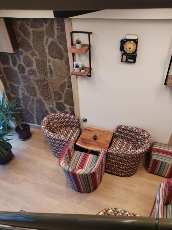 Prostor za sedenje u objektu UB Prenociste