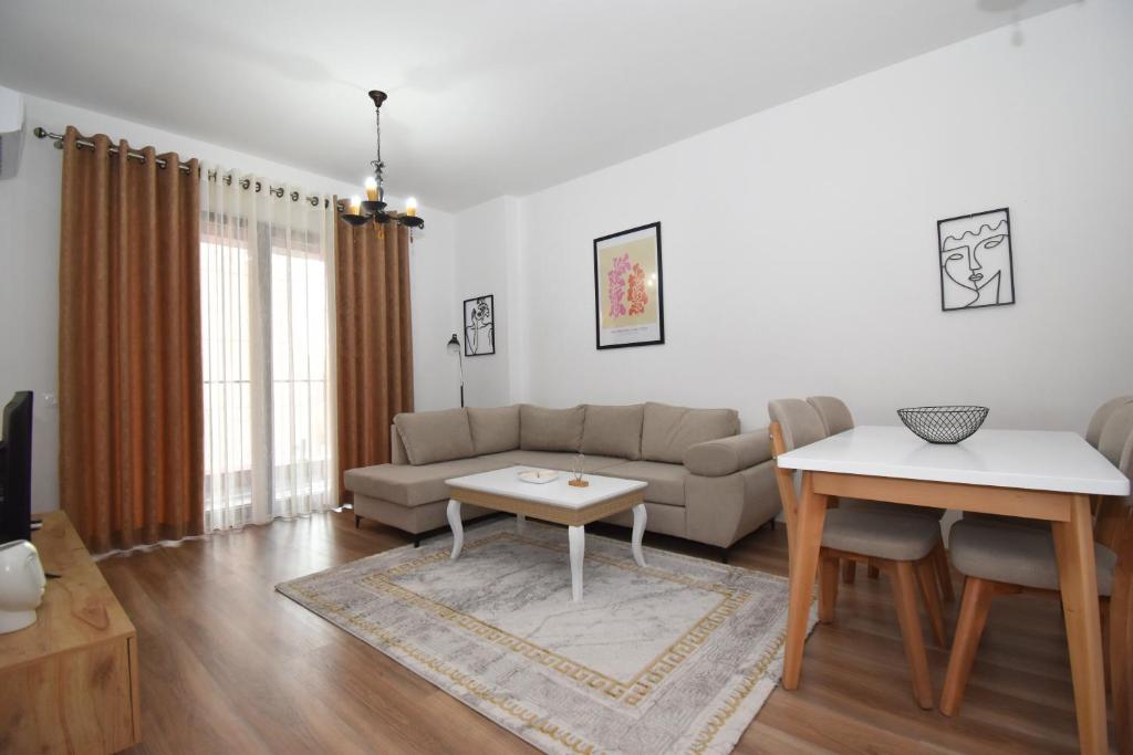 Urbanin Apartment A4