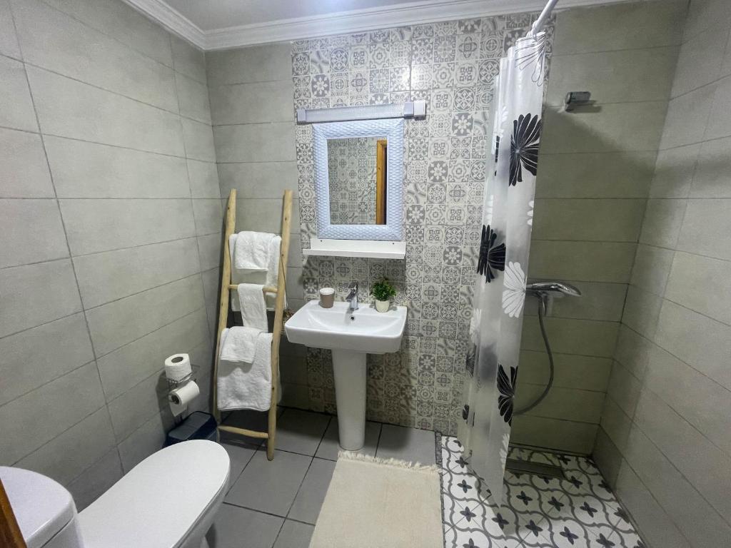 Koupelna v ubytování RIAD LALLA ZINEB