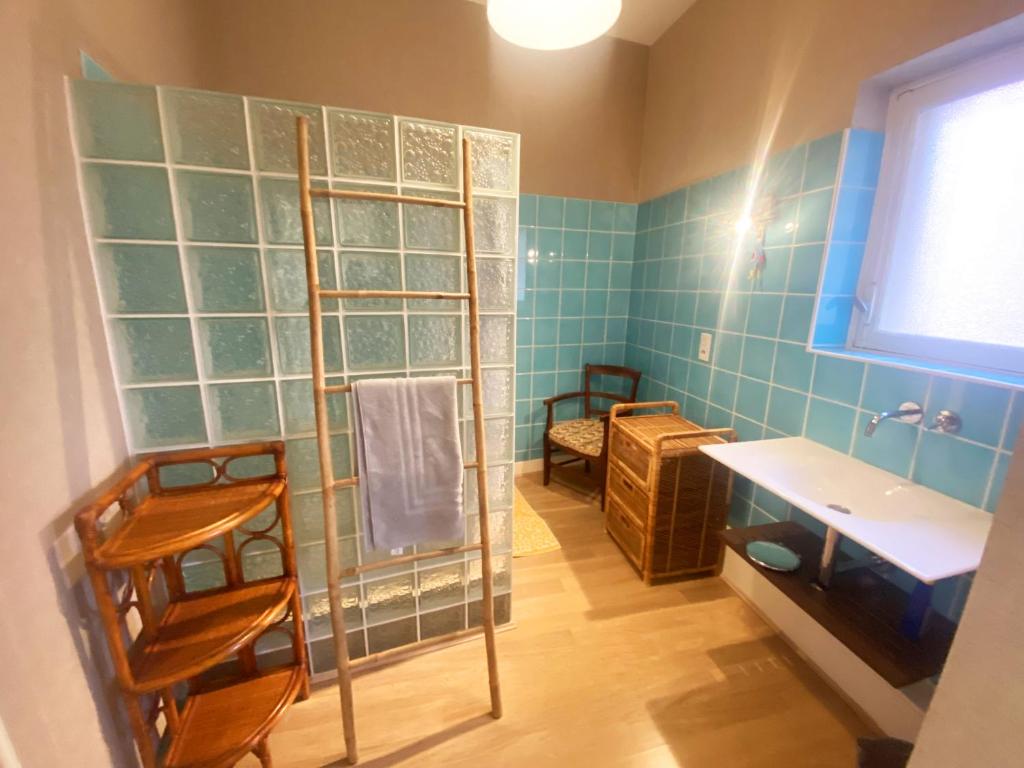 Fotografia z galérie ubytovania Chez Catherine appartement 1 à 6 personnes calme et chaleureux en centre ville v destinácii Issoire