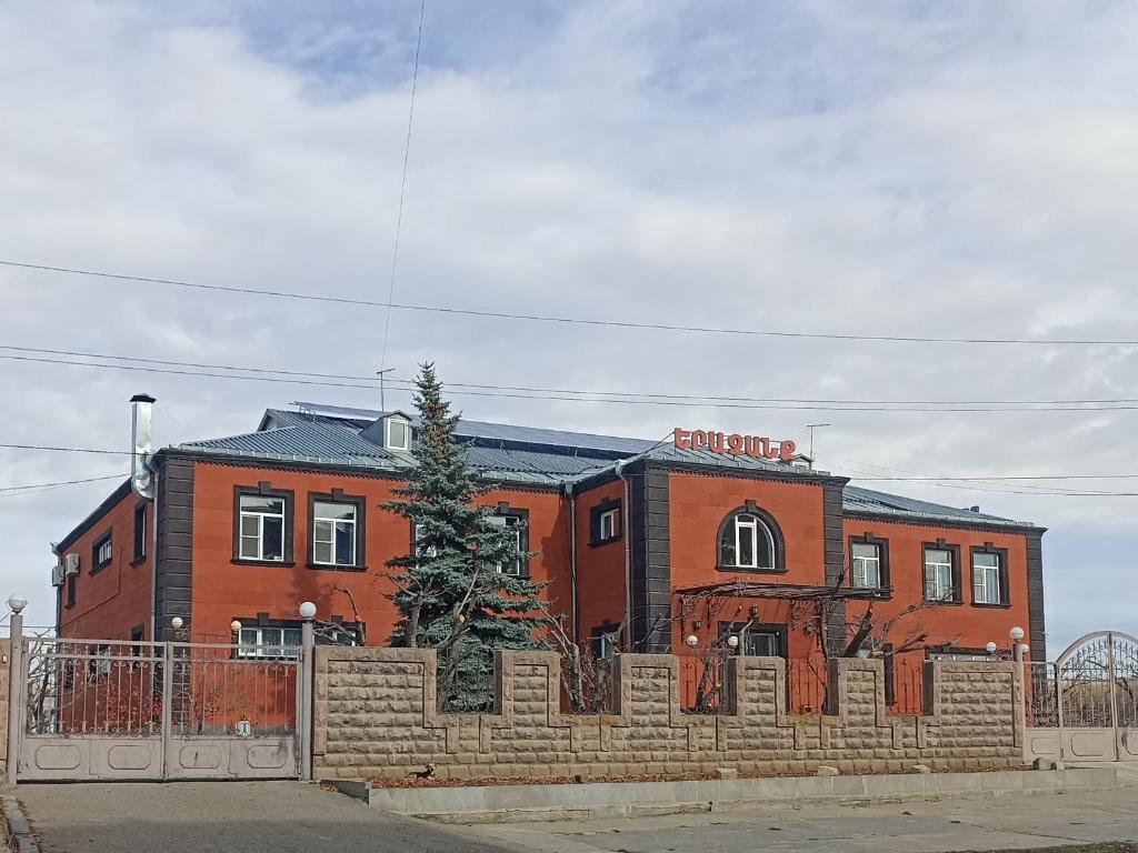 Budova, kde se motel nachází