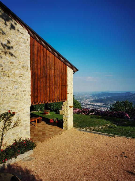 Fotografia z galérie ubytovania Villa Contrà Facci - Strada 52 gallerie del Pasubio v destinácii Schio