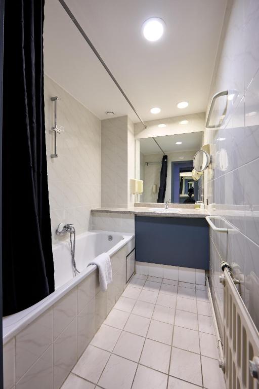 Koupelna v ubytování Hotel EUROPACITY