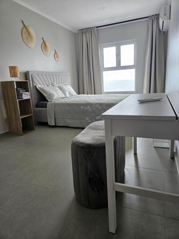 Postel nebo postele na pokoji v ubytování Seaview Resort Boca Sami
