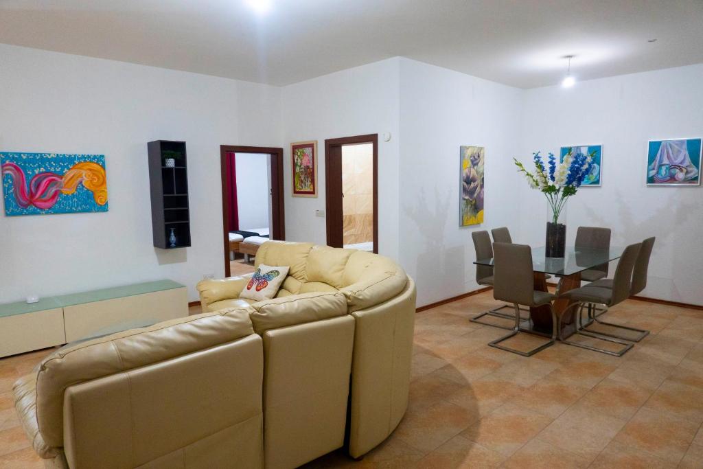 Posezení v ubytování Mixel Holiday Home