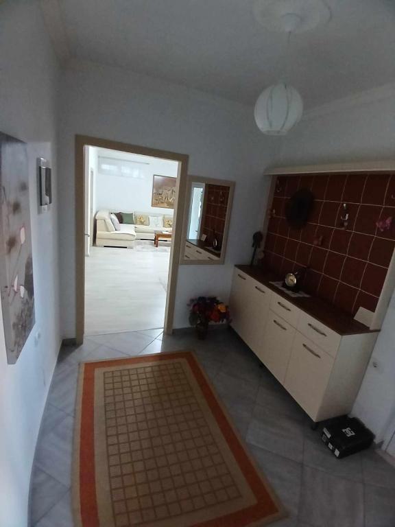 EniGuesthouse - Imazhi 8