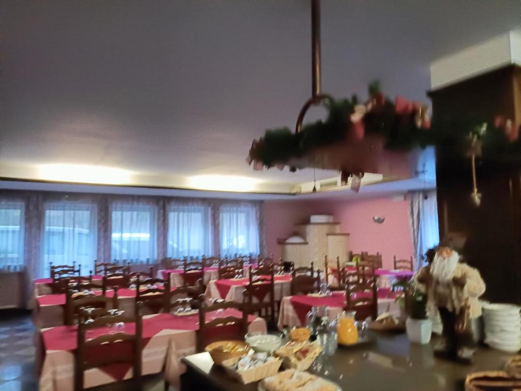 Jídlo v hotelu nebo okolí
