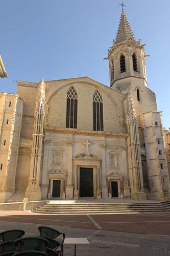 Fotografia z galérie ubytovania Le "spacieux" en centre ville v destinácii Carpentras
